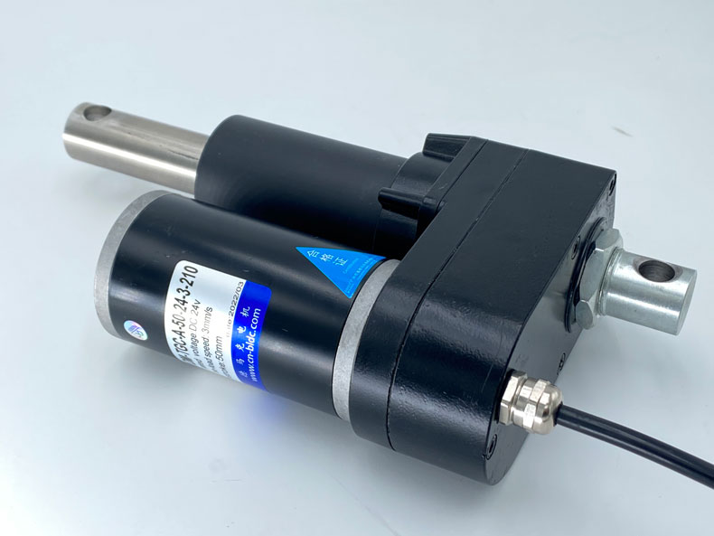 ���R��늄�(d��ng)�ƗU늙C(j��)����